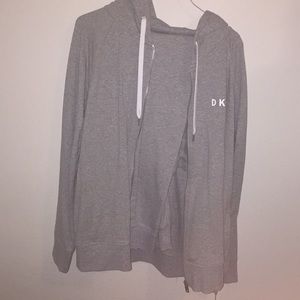 Brand new women’s DKNY jogging set